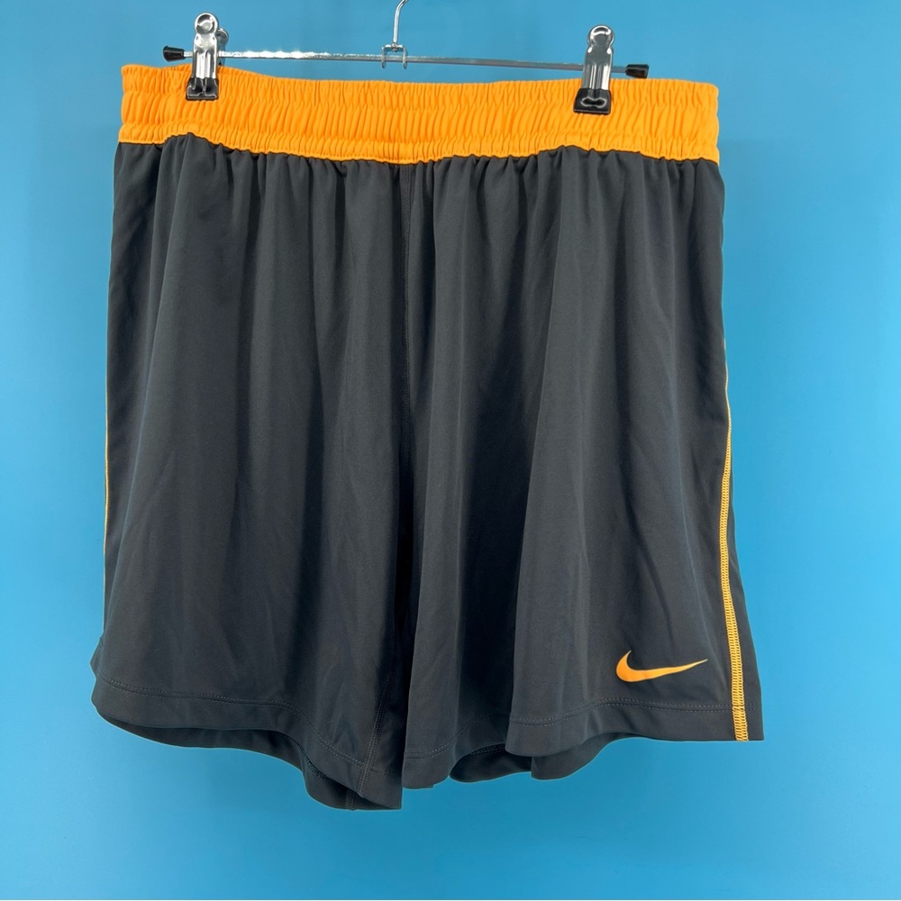 Nike shorts size large